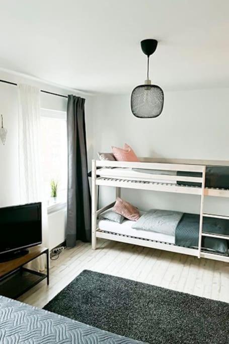 Modernes Apartment Mit Balkon Free Parking Netflix Celle Kültér fotó
